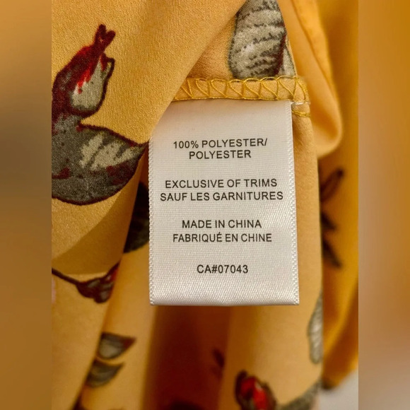 2/$20 - Stella Tweed - Yellow Floral Dress (Size M) - Picture 8 of 10